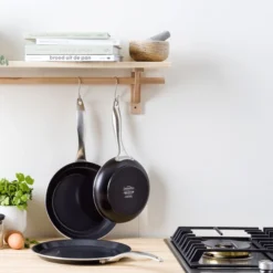 Greenpan Royal Pfannkuchenpfanne 28 Cm Schwarz 12 Greenpan Royal Pfannkuchenpfanne 28 Cm Schwarz -Deutschland Koch Magier Verkaufs-Shop greenpan royal black pancake pan 28 c m 4