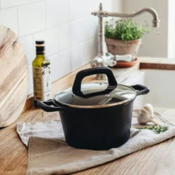 Heirol Groove Kasserolle Mit Glasdeckel 20 Cm -Deutschland Koch Magier Verkaufs-Shop heirol groove kasserolle mit glasdeckel 20 cm 1