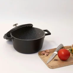 Kitchen Craft MasterClass Kasserolle Schwarz, 2,5 L 12 Kitchen Craft MasterClass Kasserolle Schwarz, 2,5 L -Deutschland Koch Magier Verkaufs-Shop kitchen craft masterclass casserole black 5