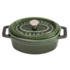 Staub Oval Kochtopf Aus Gusseisen 5,5 L, Grün 2 Staub Oval Kochtopf Aus Gusseisen 5,5 L, Grün -Deutschland Koch Magier Verkaufs-Shop staub oval kochtopf aus gusseisen 55 l schwarz 4