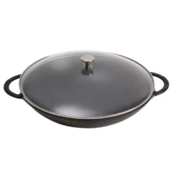 Staub Wok Aus Gusseisen Mit Glasdeckel 37 Cm, Schwarz